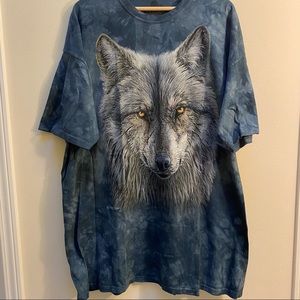 NWOT Men’s Graphic Shirt with Wolf Print